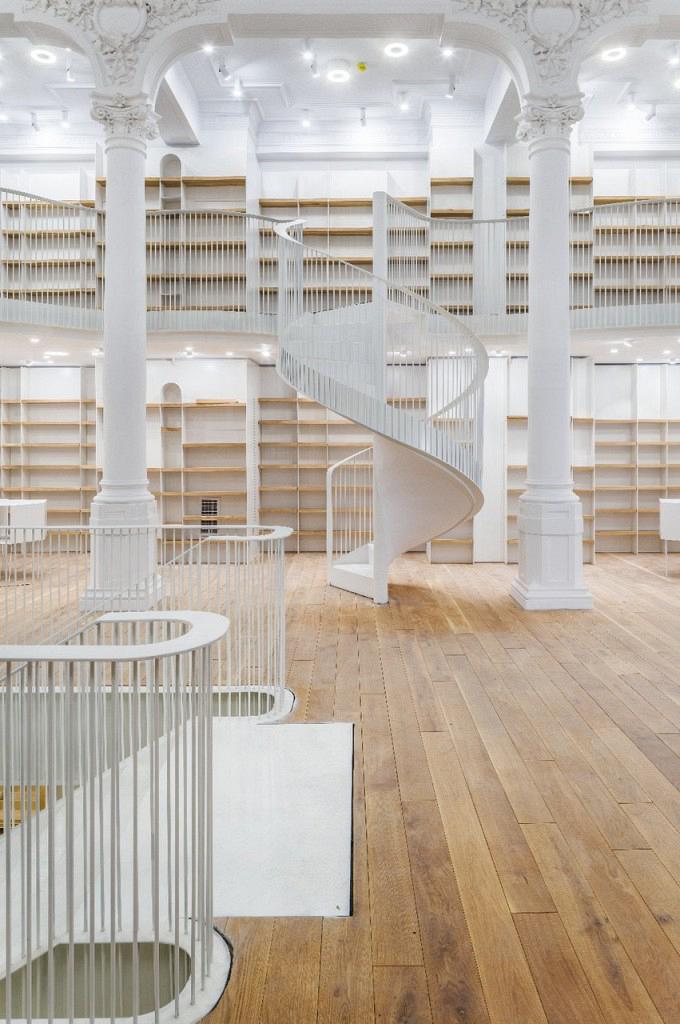 romanian_bookstore03